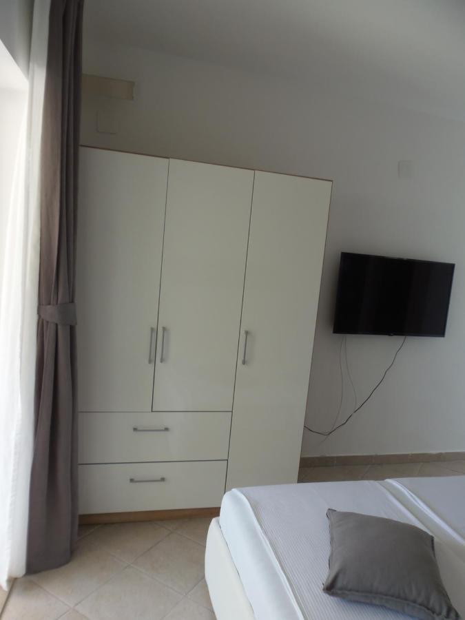 Villa Rajski Dvor 2 Bol Bagian luar foto