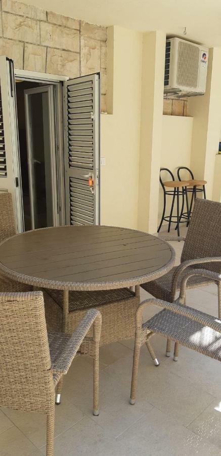 Villa Rajski Dvor 2 Bol Bagian luar foto